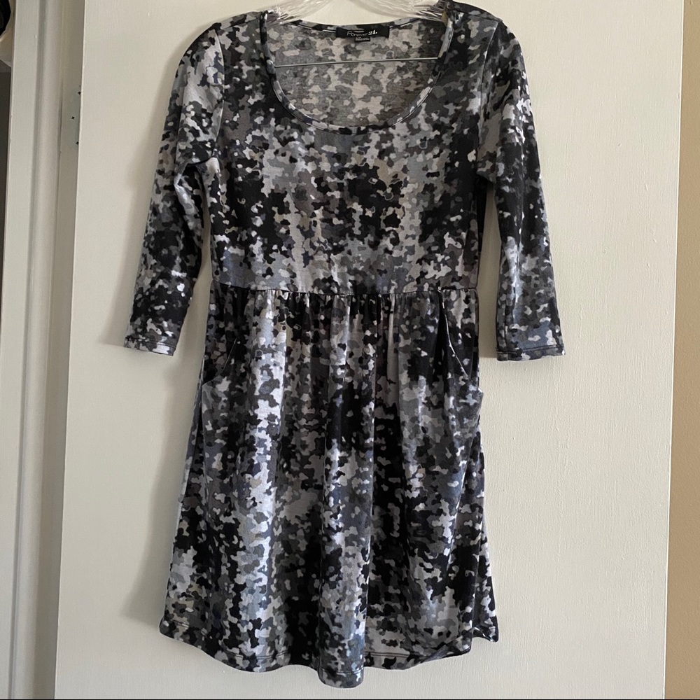 Forever 21 Knit Dress with Pockets